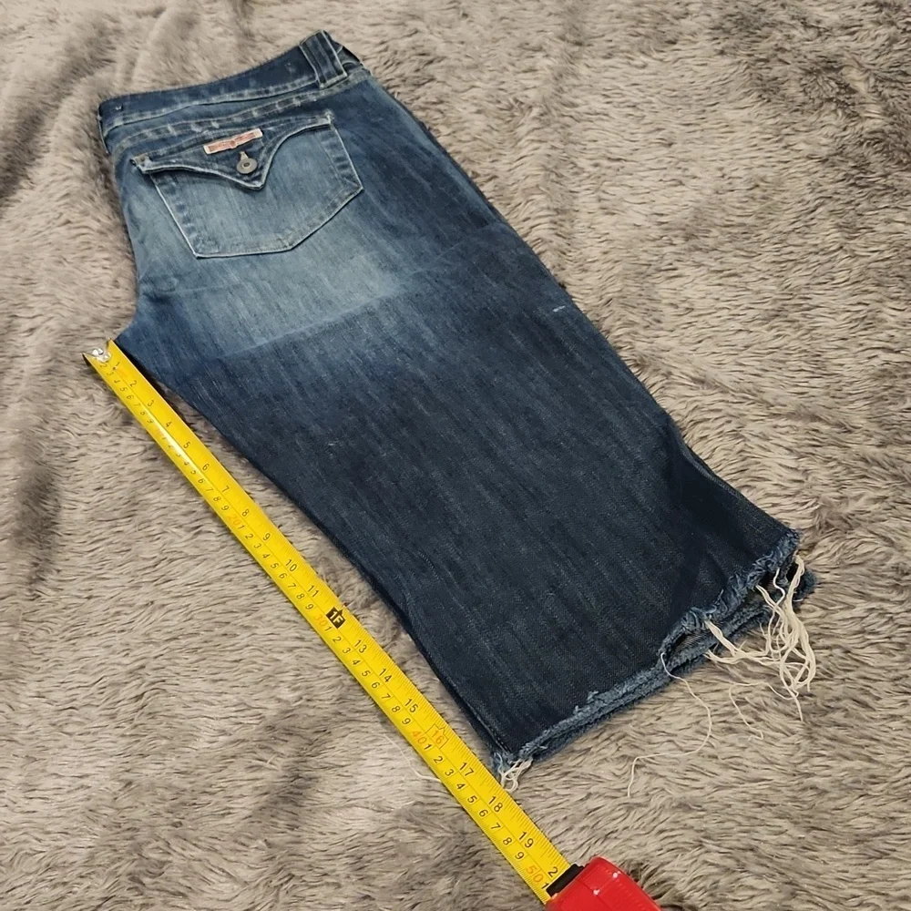 Hudson Jeans Blue Denim Bermudas Size 32!